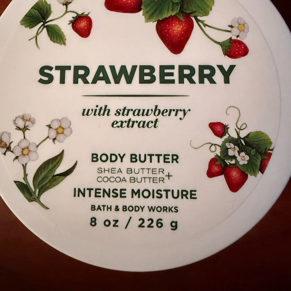 Bath & Body Works Strawberry Body Butter with Shea and Cocoa - Picture 4 of 7